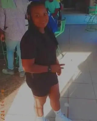Mujer hiere mortalmente a otra que la dejo sin signo vitales 😱