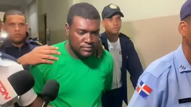 Continúa audiencia de medida de coerción contra profesor acusado de abusar de estudiante.