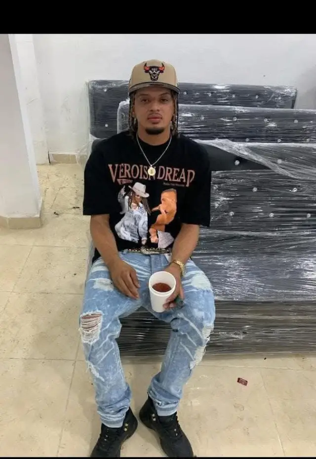 Dios mío mira como se nos va este valioso joven lleno de vida.