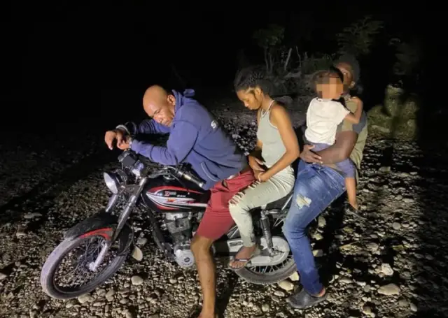 Detienen sargento retirado por transportar inmigrantes haitianos