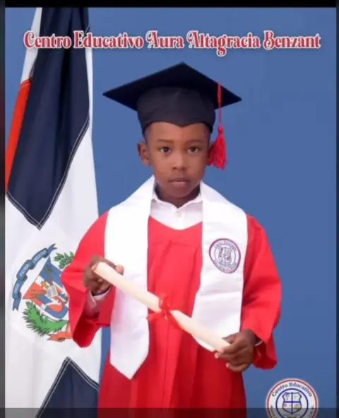 Niño de 13 años mata accidentalmente a su hermanito de 6 con un arma de fuego 😭